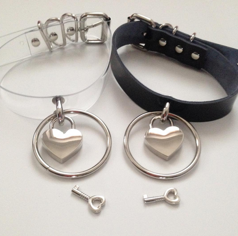 GOTH RING HEART LOCK CHOKER