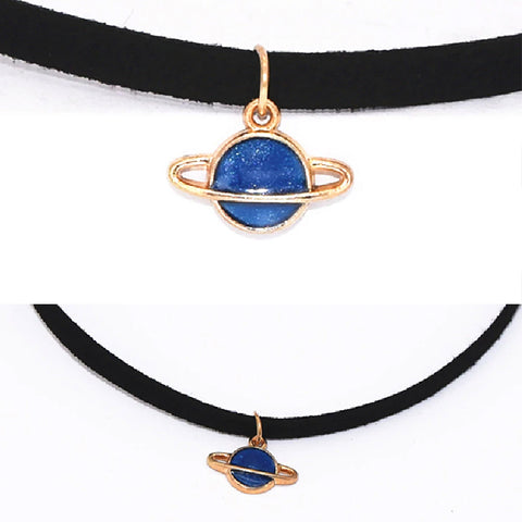 OUTER SAPACE SATURN CHOKER