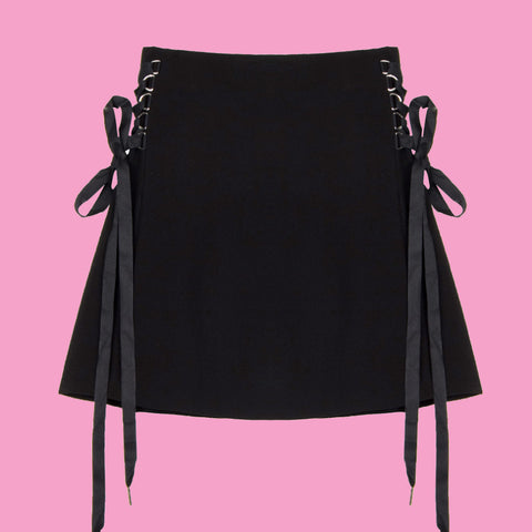 Kawaii Goth-Pleated lace up skirt