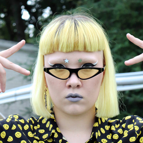 RETRO 90S KIDS SHADES